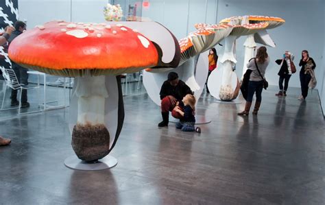 carsten holler giant mushroom sculpture